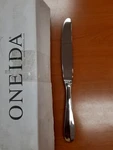 Oneida Baguette By 1880 Hospitality T148KDVF 9 7/8" 18/10 Stainless Knife. Fixed Price $54.99.