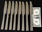8 X Towle TWS534 Pattern Stainless Steel 9.5" Dinner Knife Lot Simple Outlined. Fixed Price $25.00.