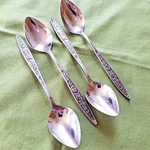 Ekco Eterna Stainless 4 Teaspoons Santiago Pattern Black Accent 6.5". Fixed Price $12.99.