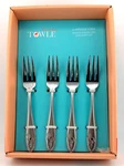 Towle Everyday Flamingo Stainless Steel Appetizer Forks Set Of 4 New Boxed. Fixed Price $18.95.