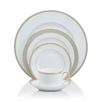 4 Sets Vera Wang Wedgwood Golden Grosgrain 5 Piece Set. No Box. Never Used.. Fixed Price $360.00.