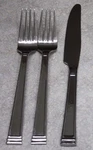 Towle 18/10 Glossy Stainless Steel TWS534 Pattern Set Of 2 Dinner Forks Knife. Fixed Price $24.99.