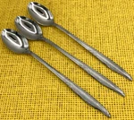 Oneida Stainless OHS88 Ice Tea Spoons Lot Of 3 Rose Textured Handle Pattern. Fixed Price $13.47.