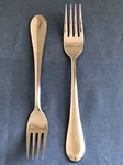 Oneida Icarus Dinner Forks 18/10 Stainless 8" Vietnam 2004 Issue VV-15. Fixed Price $12.95.