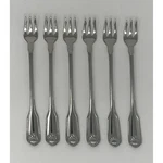 Oneida Classic Shell Set Of 6 Seafood Forks. Fixed Price $29.99.