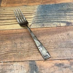 Oneida Tuscany Stainless Steel Dinner Fork Satin/ Glossy Swirl Replacement. Fixed Price $5.09.