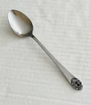 Stanley Roberts Stainless SRB84 Teaspoon Satin Medallion Tip. Fixed Price $6.26.
