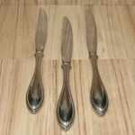 Oneida Arbor American Harmony Set Of (3) Dinner Knives Stainless Flatware Usa. Fixed Price $9.95.