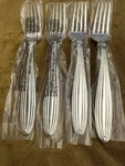 Reed & Barton Jubilee Large Dinner Forks (set Of 4) Glossy 18/8. Fixed Price $75.75.