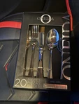 Oneida Juilliard 20 Piece Stainless Steel Flatware Set For 4 Elegant Design. Fixed Price $135.00.