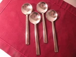 Set Of 4 Michael Lloyd MLL16 Stainless Round Bowl Cream Soup Spoons. Fixed Price $28.69.
