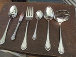 Oneida Marquette 6-PIECE Serving Set Stainless Free Us Shipping. Fixed Price $39.88.