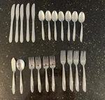 Oneida Ltd Simeon & George Rogers Stainless Flatware OHS29G 22 Pieces. Fixed Price $20.00.