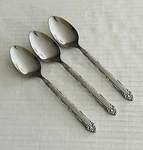 International Silver Stainless INS162 Set Of 3 Teaspoons Medallion Tip Taiwan. Fixed Price $9.86.
