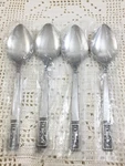 Lot Of 4 Oxford Hall Stainless OXH69 Fleur De Lis Oval Soup Spoons Flatware. Fixed Price $19.54.