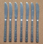 7 Vintage Lifetime Silver Leaves Mcm Stainless Dinner Knives Flatware. Fixed Price $24.00.