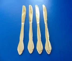 Customcraft CUS11GO Dinner Knife Lot 4 Knives Gold Electroplate. Fixed Price $14.00.