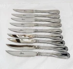 Set Of Gibson GIA19 Fiddle Serrated Stainless Steak Knives 8.5. Fixed Price $45.00.