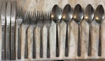 CUS3 Stainless By Customcraft Glossy, Textured Hdl, Dots 13PC Set. Fixed Price $21.24.