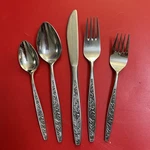 Vtg 5 Piece Table Setting Stylecraft Stainless Japan SYF20 Spoon Fork Knife. Fixed Price $19.90.