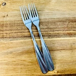 CIF9 2 Dinner Forks Stainless Steel Flatware Japan. Fixed Price $9.99.