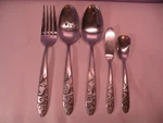 Oneida Silver Bohemian 5 Piece Hostess Serving Set Forks Spoons Butter Knife GA4. Fixed Price $33.79.