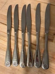 Wm Rogers C1991 Colonial Mood Deluxe Stainless 6 Place/ Butter Knives. Fixed Price $22.09.