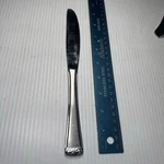 Hampton Silversmiths HSV141 Stainless Flatware Satin Center Glossy. Fixed Price $9.85.