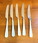 5 Knives Wf Washington Forge WAF11 White Ivory Swirl Stainless Mcm Flatware. Fixed Price $16.95.