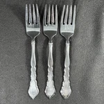Oneida Satinique 18/8 Stainless Steel Salad Fork (set Of 3). Fixed Price $22.00.