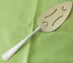 Ds Stainless Pierced Cake Server 5 Pattern 10 1/4" #20063. Fixed Price $7.99.