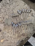 Oneida Tuscany Stainless Steel 36 Pieces! Frosted Flatware Silverware Fast Ship. Fixed Price $59.00.
