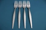 Oneida Venetia Dinner Forks (set Of 4) Stainless Community 7 3/8". Fixed Price $62.99.