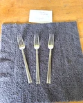 3-ONEIDA Sunnybrook Dinner Forks 8-1/8" Vguc. Fixed Price $10.00.