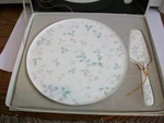 Mikasa Cake Plate Server Set "feelings" FX012- 1988 Bone China With Original Box. Fixed Price $22.00.