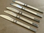 5 Modern Solid Dinner Knives Msi Danika Stainless Merchandise Serv Celtic Knot. Fixed Price $39.99.