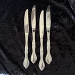 Oneida Community Cantata Stainless Lot Of 4 Knives Flatware 9 Inch. Fixed Price $12.00.