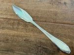 Retroneu Roseanne Solid Butter Knife Spreader Glossy Stainless 18/8 Flatware. Fixed Price $8.99.