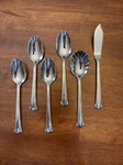 William Roberts American Scroll Spoons 18/10 Stainless Steel Silverware Pc. Fixed Price $19.99.