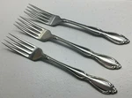 Salad Forks Strathmore Stainless Oneida 73380 Deluxe Scrolls Heritage Ohsstra. Fixed Price $29.99.