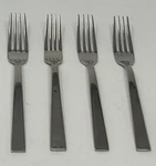 Oneida Aero Set Of 4 Salad Forks Quality 18/10 Stainless Flatware. Fixed Price $29.99.