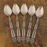 Oneida Coronation Set Of 5 Teaspoons Community Stainless Flatware Lot B. Fixed Price $24.99.