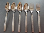 Vintage OHS17 Greek Key (stainless) By Oneida Silver 4 Teaspoons 2 Salad Forks. Fixed Price $31.16.