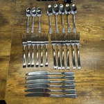 Oneida Stainless Flatware Set 26 Piece Tapered Handle Glossy Silver 89-223. Fixed Price $39.74.
