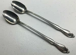 2 Iced Strathmore Stainless Oneida 73380 Scrolls Deluxe. Fixed Price $16.99.