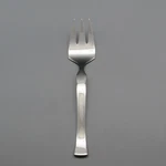 Oneida Stainless Mod Serving Fork Nos Usa - Circa 2000. Fixed Price $7.99.