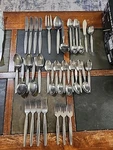 National Stainless Nsco Japan NST87 Scrolls The Heel 36 Pc.. Fixed Price $60.00.