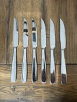 Set Of 8 Hampton Silversmiths Stainless Contour Dinner Steak Knives 9 1/4. Fixed Price $19.95.