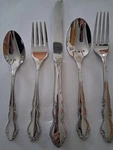 Oneida Dover 18/10 Stainless Steel 5PC. Place Setting (service For One) No. Fixed Price $40.99.