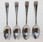 Kirk Stieff Williamsburg Royal Shell Soup Spoons Stainless Flatware 6 3/4" Guc. Fixed Price $124.95.